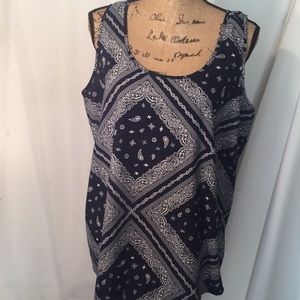 Navy & White Paisley Diamond Shaped Pattern Cami